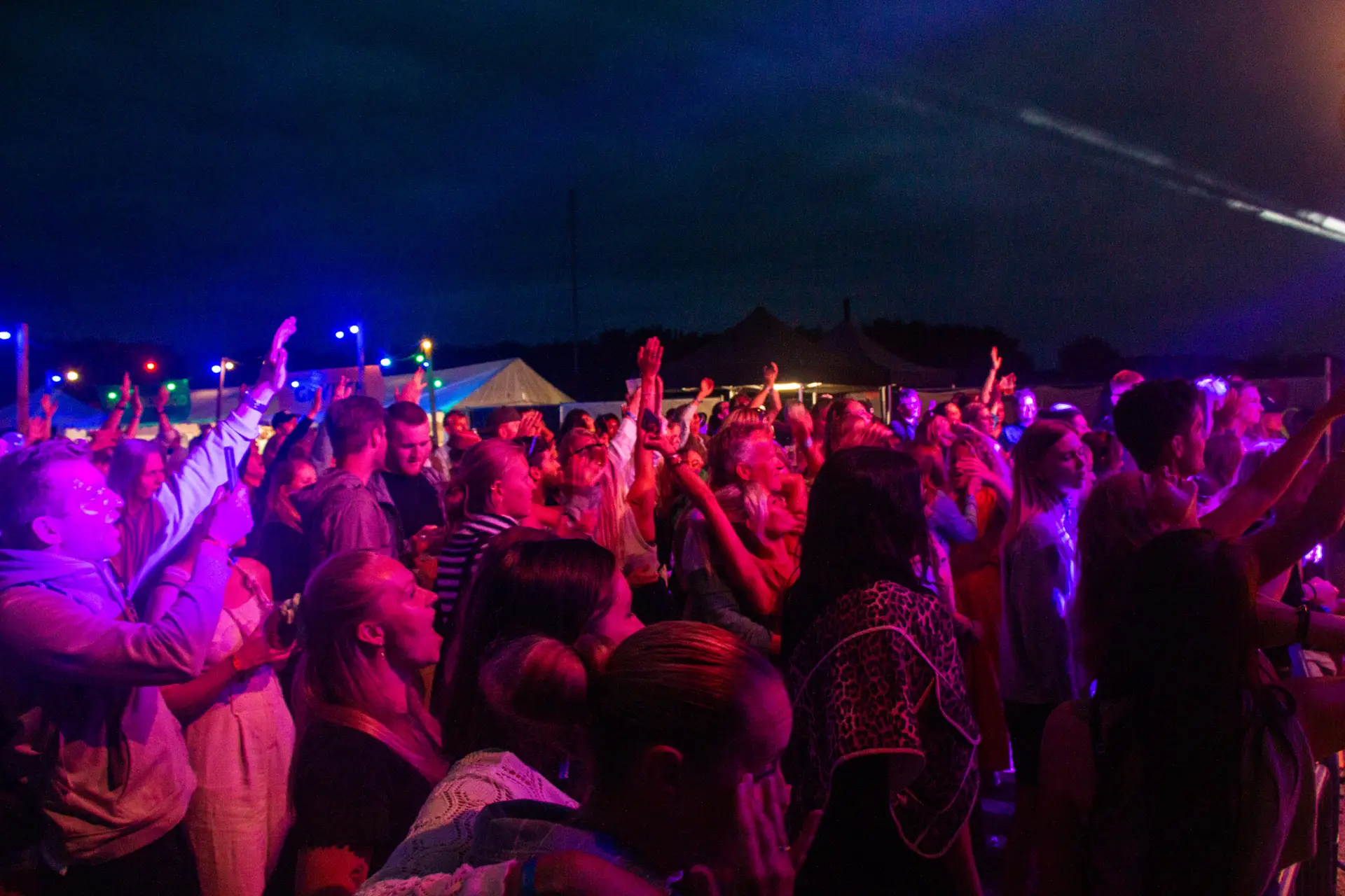 Fotografi af publikum fra Fjordlys Festival 2025